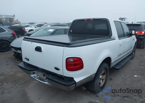 2003 Ford F-150 Lariat/Xlt из США, поврежденный, VIN 1FTRW07673KA17239